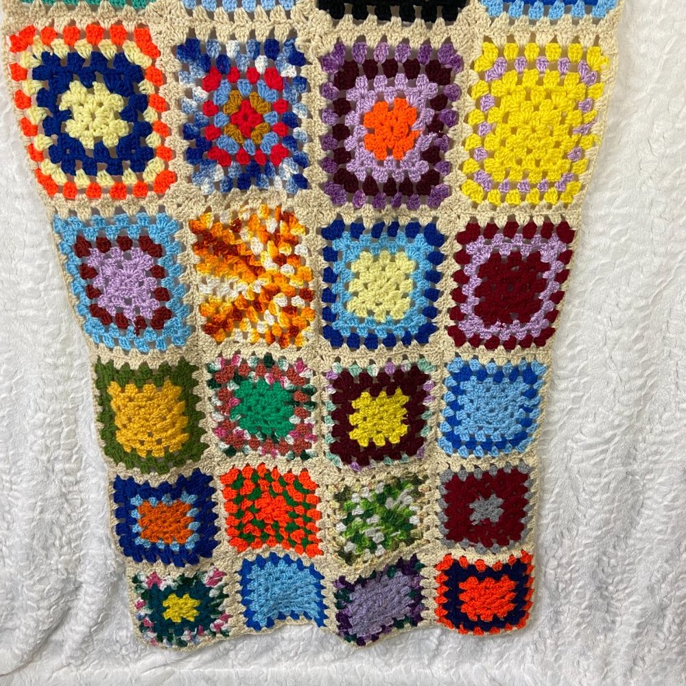 Vintage Crochet Afghan Blanket Lap Couch Colorful Granny Squares pattern - Picture 4 of 5